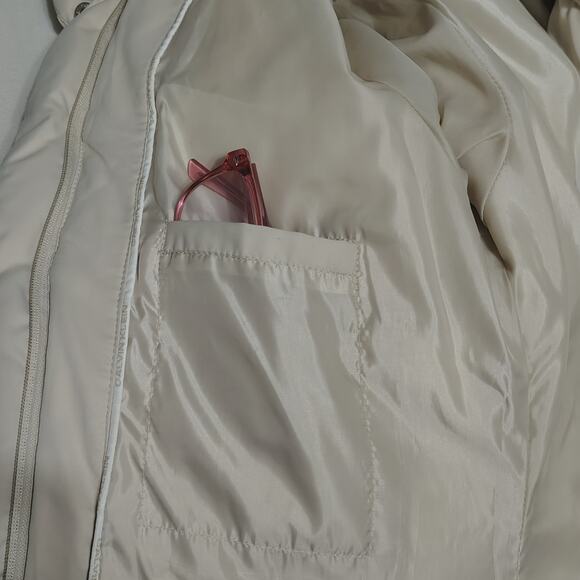 Calvin Klein Beige Performance Women's Puffer Coat Jacket Rollaway Hood Size Med - Picture 7 of 12